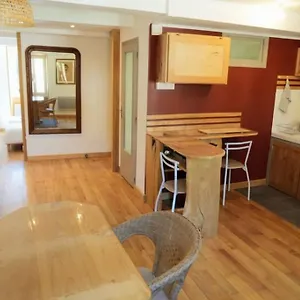 Avec Cachet Au Coeur De Les Bains Appartement
